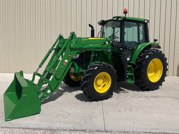 Image of John Deere 6110M equipment image 1