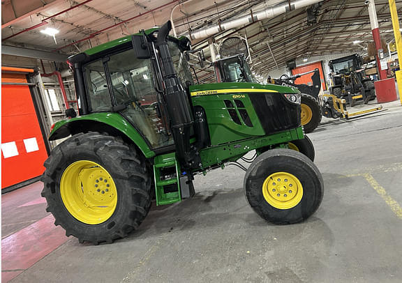 Image of John Deere 6110M equipment image 2