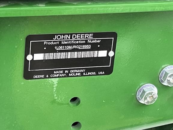 Image of John Deere 6110M equipment image 4