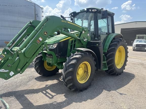 Image of John Deere 6110M equipment image 2
