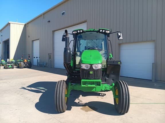 Image of John Deere 6110M equipment image 1