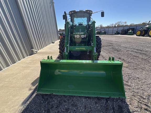 Image of John Deere 6110M equipment image 4