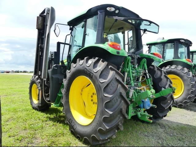 Image of John Deere 6110M equipment image 3