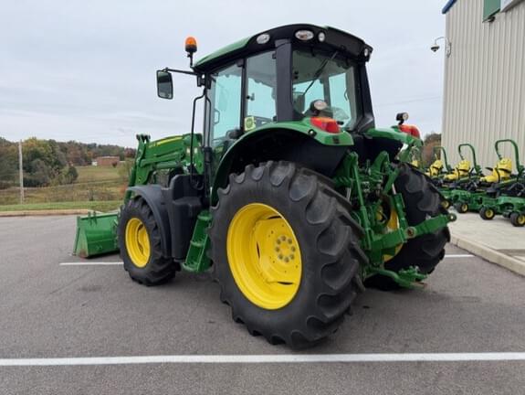 Image of John Deere 6110M equipment image 3