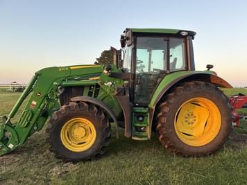 Main image John Deere 6110M