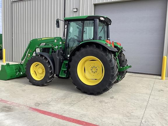 Image of John Deere 6110M equipment image 2