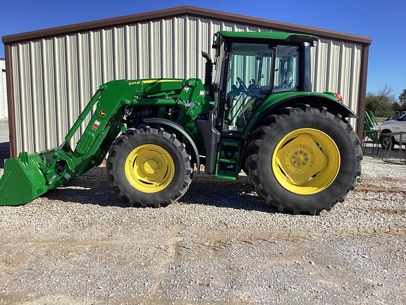 Image of John Deere 6110M equipment image 1