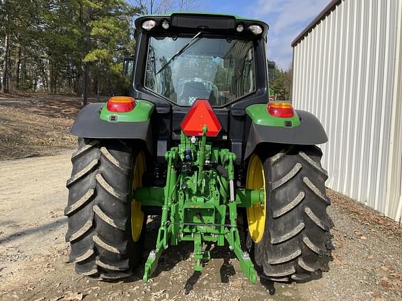 Image of John Deere 6110M equipment image 3