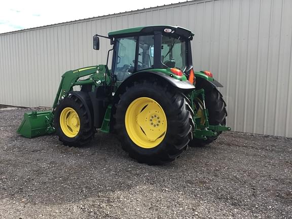 Image of John Deere 6110M equipment image 2