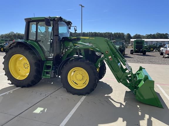 Image of John Deere 6110M equipment image 3