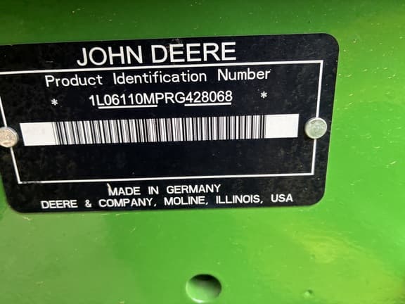 Image of John Deere 6110M equipment image 4