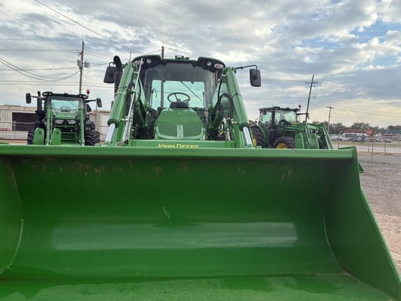 Image of John Deere 6110M equipment image 1