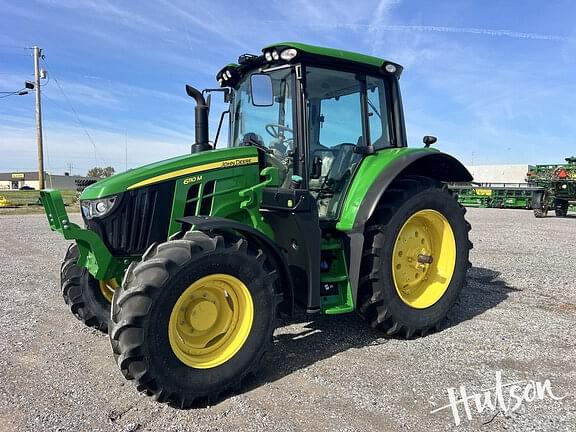 Image of John Deere 6110M equipment image 1