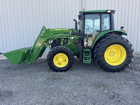 Image of John Deere 6110M equipment image 1