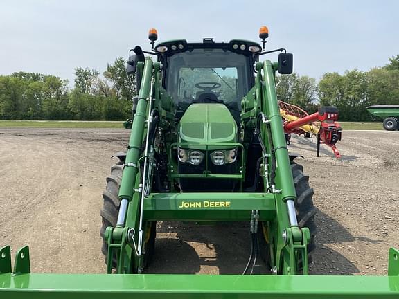 Image of John Deere 6110M equipment image 1
