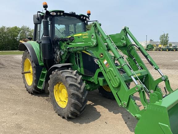 Image of John Deere 6110M equipment image 3