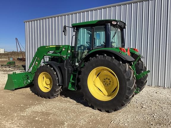 Image of John Deere 6110M equipment image 2