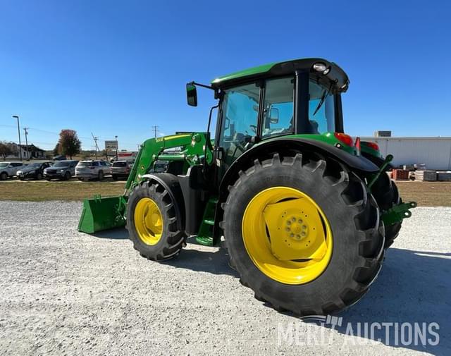 Image of John Deere 6110M equipment image 2