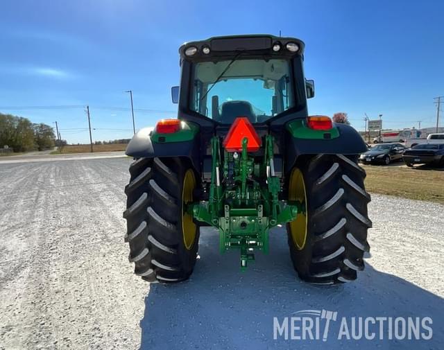 Image of John Deere 6110M equipment image 3