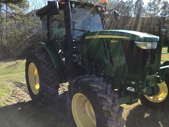 Image of John Deere 6120E equipment image 4