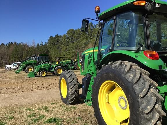 Image of John Deere 6120E equipment image 2