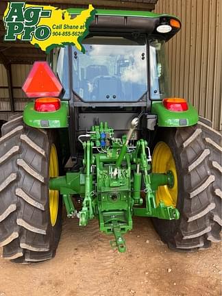 Image of John Deere 6120E equipment image 2