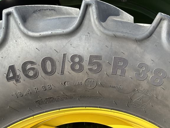 Image of John Deere 6120E equipment image 4