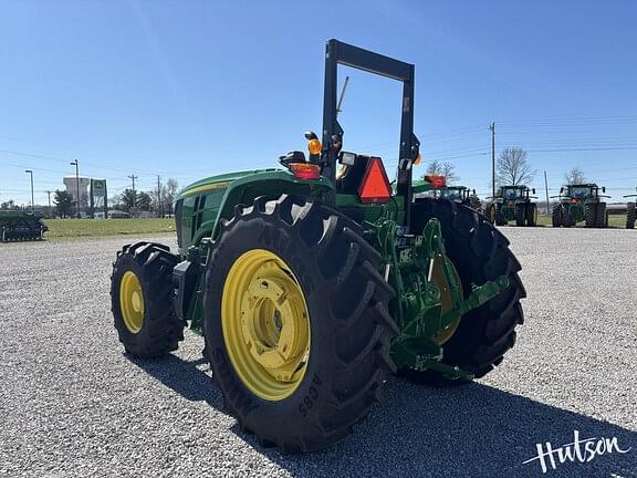 Image of John Deere 6120E equipment image 3