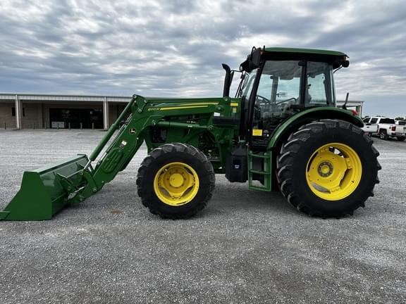 Image of John Deere 6120E equipment image 2