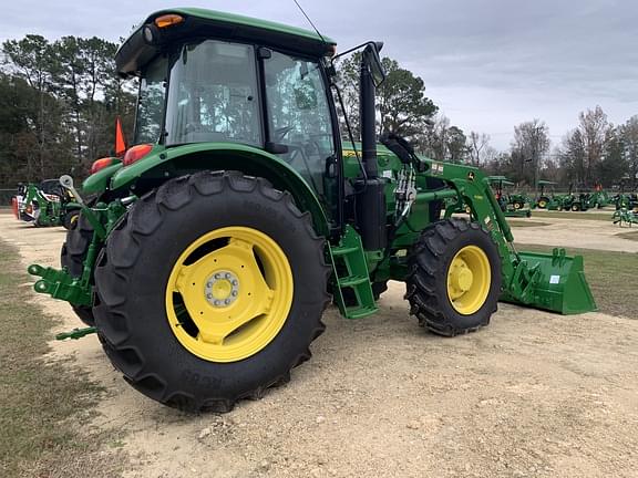 Image of John Deere 6120E equipment image 2