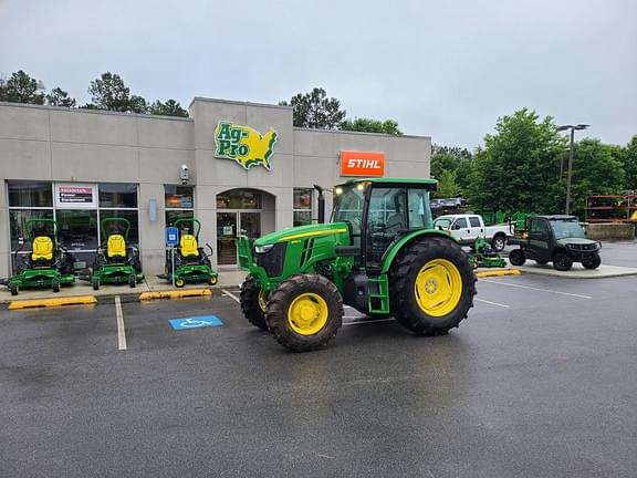 Image of John Deere 6120E equipment image 2