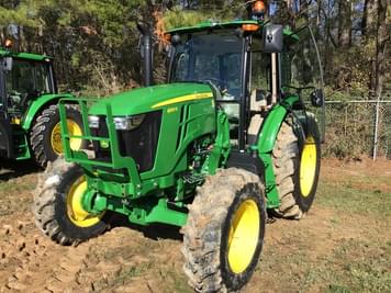 Main image John Deere 6120E