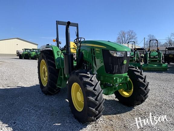 Image of John Deere 6120E equipment image 1