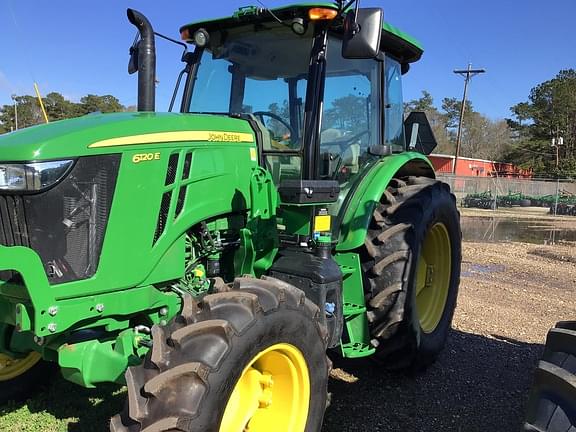 Image of John Deere 6120E equipment image 4