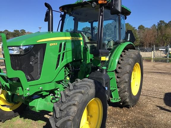 Image of John Deere 6120E equipment image 3