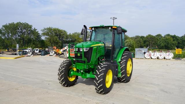 Image of John Deere 6120E equipment image 2