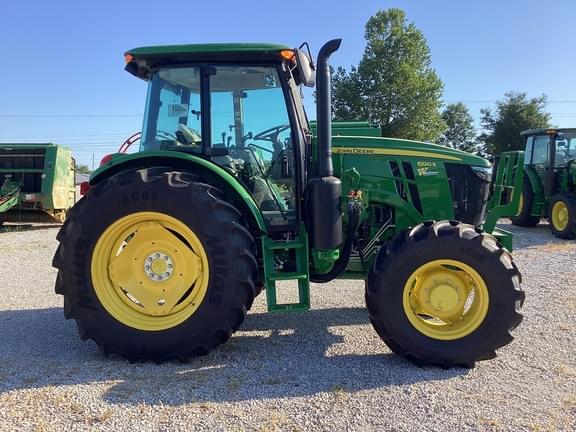 Image of John Deere 6120E equipment image 2
