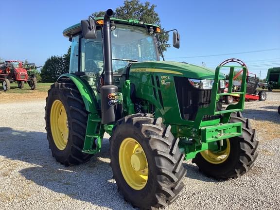 Image of John Deere 6120E equipment image 3