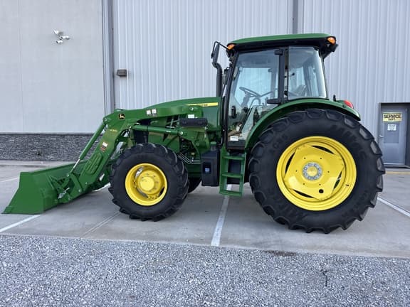 Image of John Deere 6120E equipment image 2