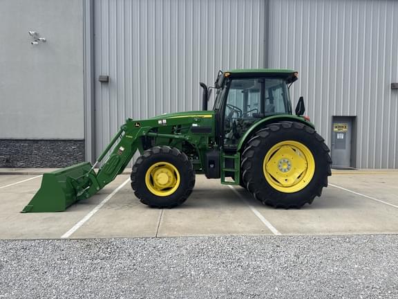 Image of John Deere 6120E equipment image 1