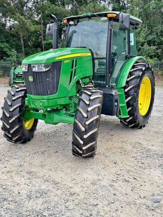 Main image John Deere 6120E