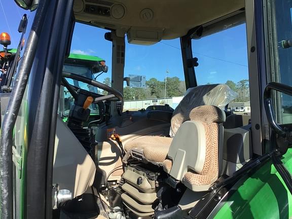 Image of John Deere 6120E equipment image 1