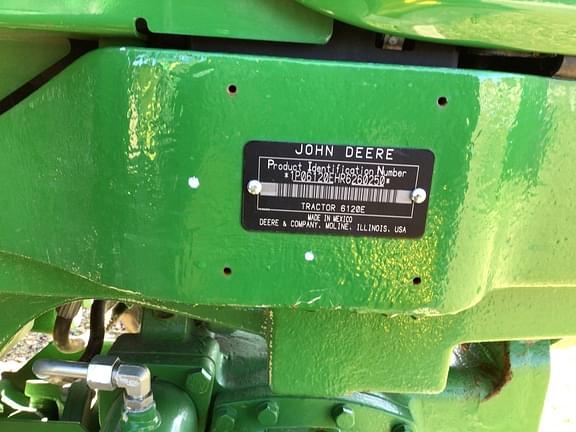 Image of John Deere 6120E equipment image 2