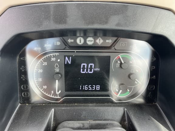 Image of John Deere 6120E equipment image 1