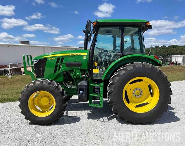 Image of John Deere 6120E equipment image 1