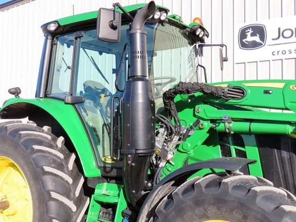 Image of John Deere 6120M equipment image 4