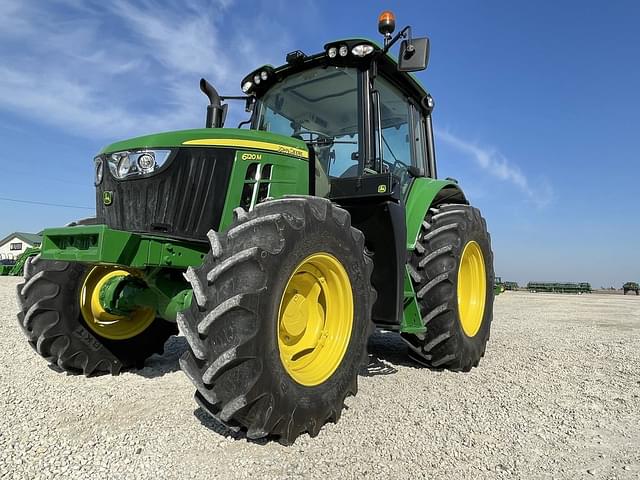 Image of John Deere 6120M equipment image 3
