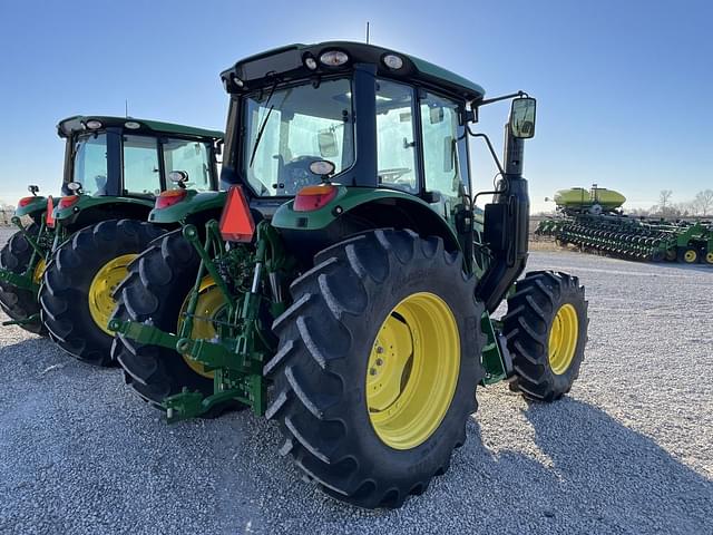 Image of John Deere 6120M equipment image 1