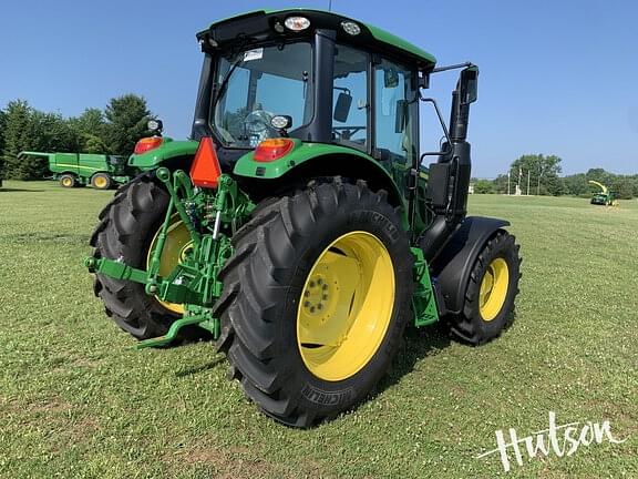 Image of John Deere 6120M equipment image 4