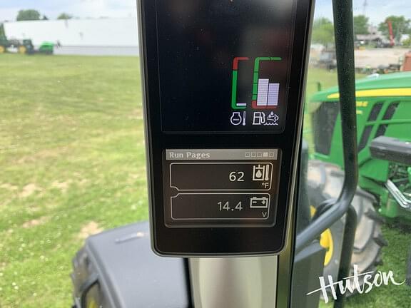 Image of John Deere 6120M equipment image 4